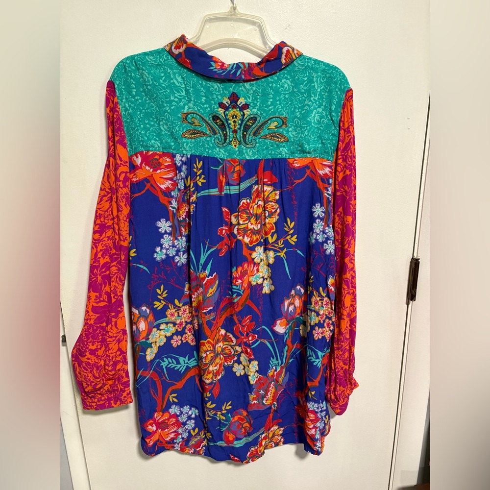 Soft Surroundings hermosa Blouse size 1x embroidered quirky artsy vibrant - Picture 3 of 11